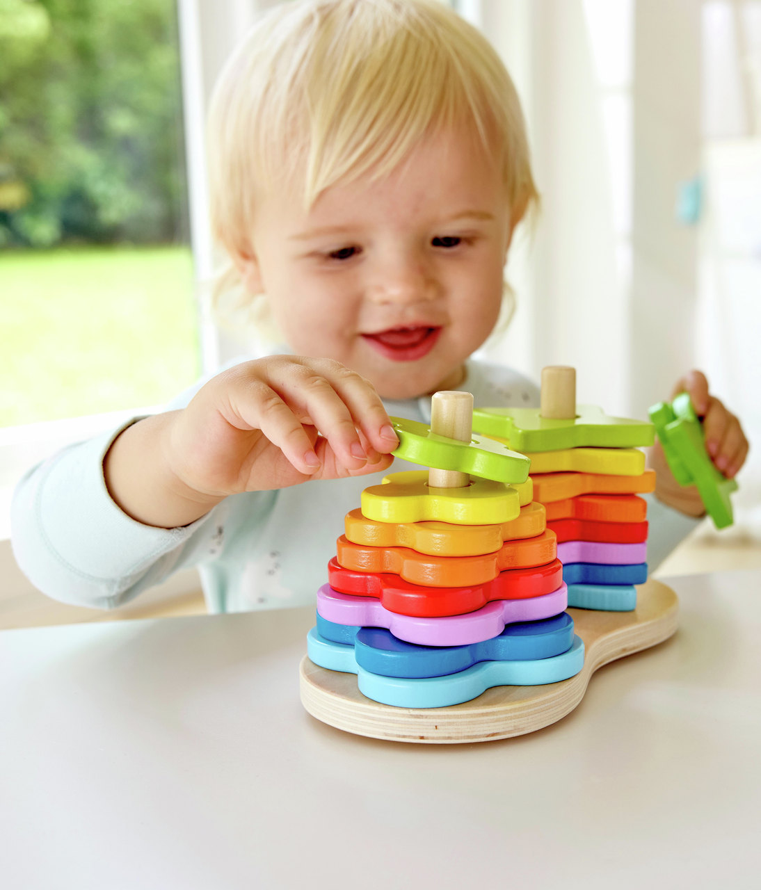 Puzzle arc-en-ciel à empiler Puzzle arc-en-ciel à empiler