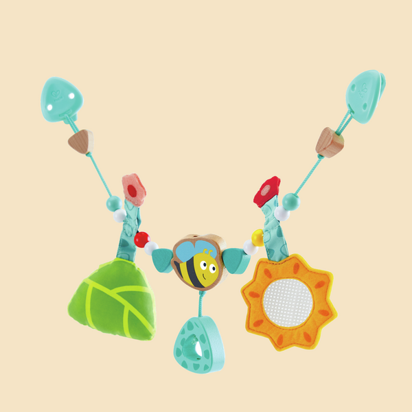 Chaine de landeau avec abeille Chaine de landeau avec abeille