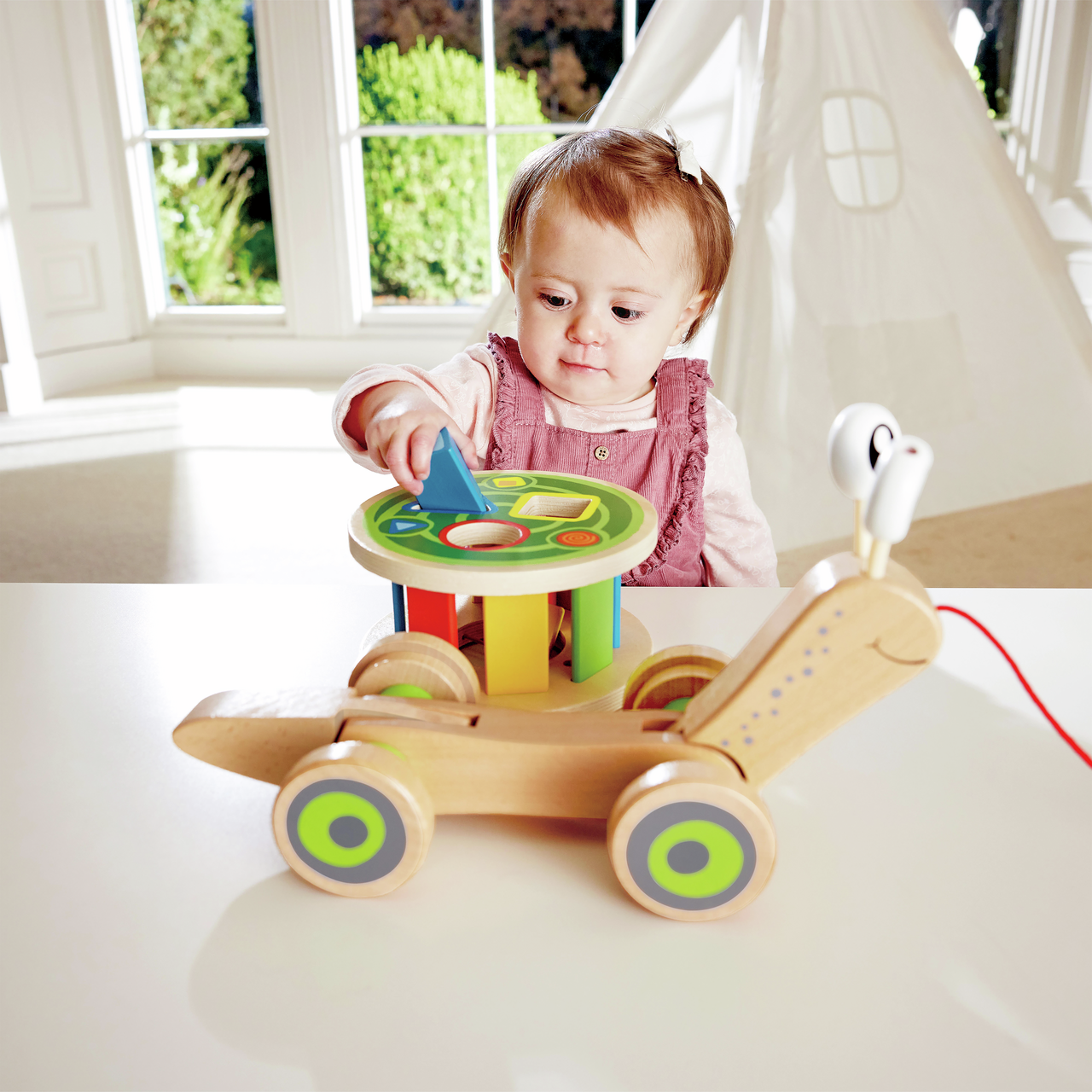 Escargot trieur de formes à promener Escargot trieur de formes à promener