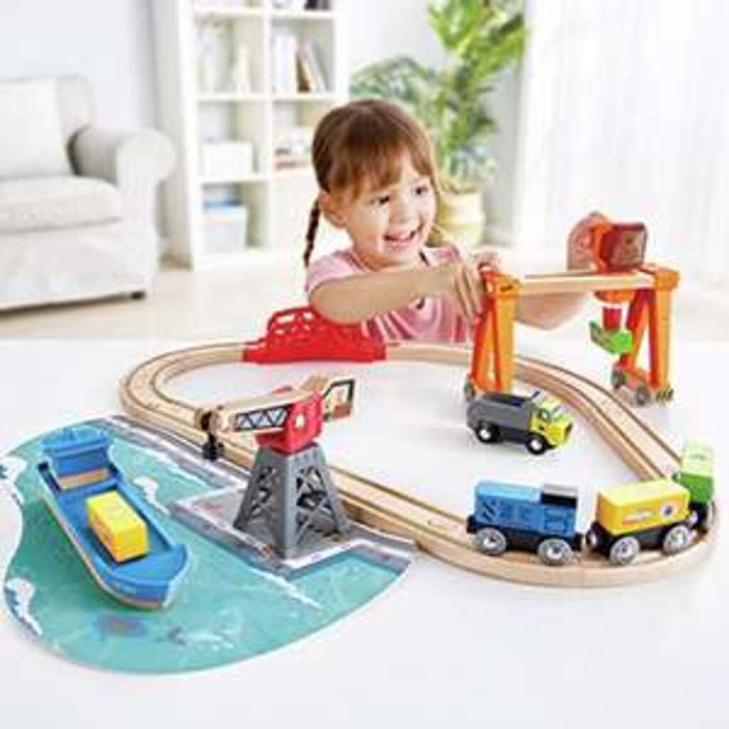 Circuit de train cargo et grue Circuit de train cargo et grue