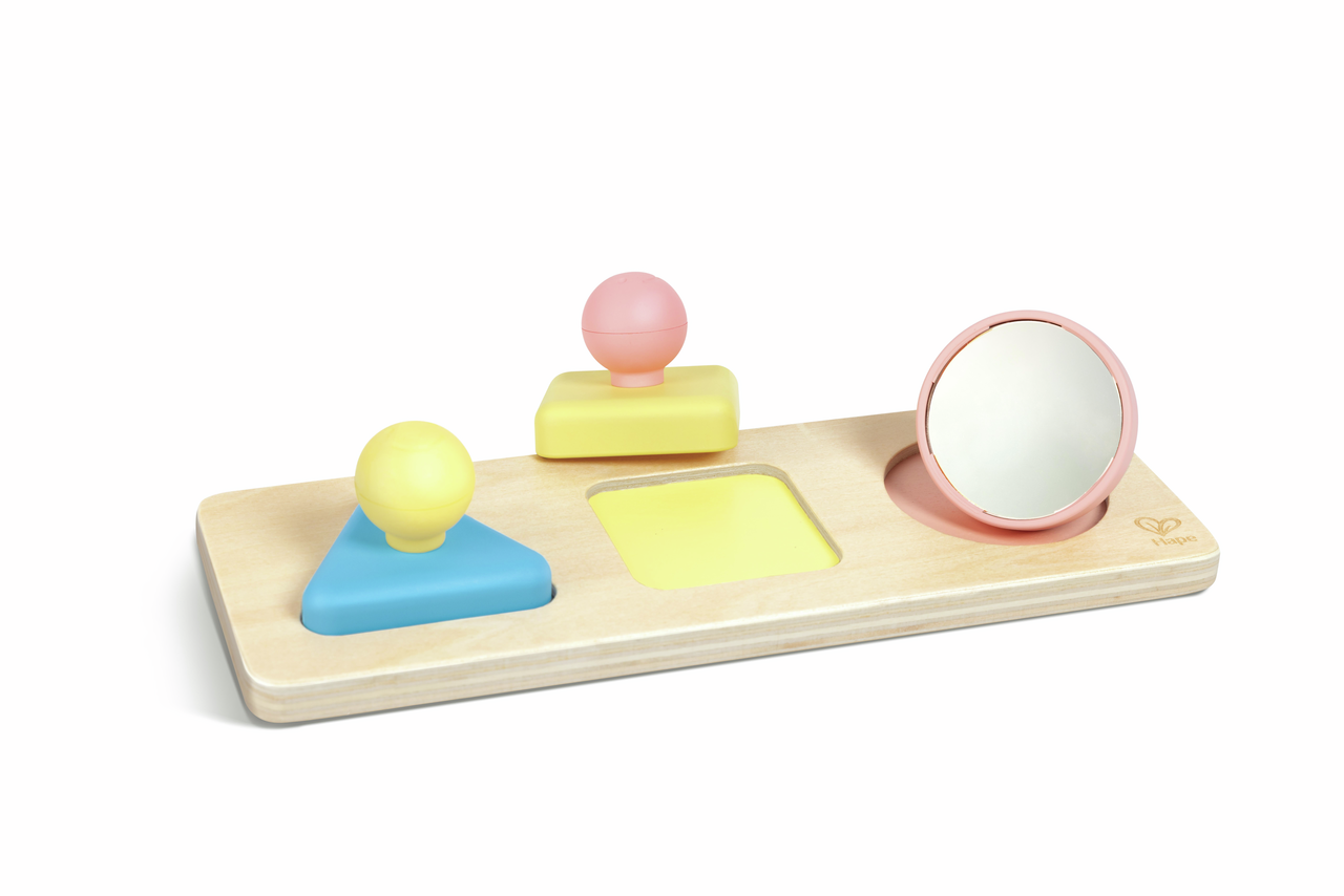 Puzzle trieur de formes Montessori en riz Puzzle trieur de formes Montessori en riz
