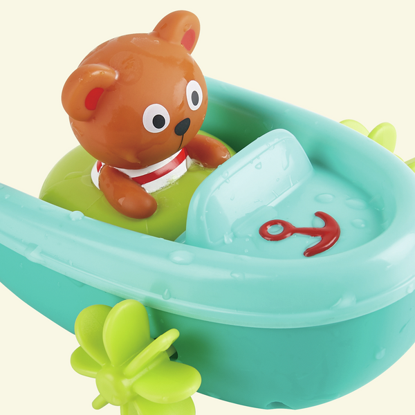 Teddy et son bateau
