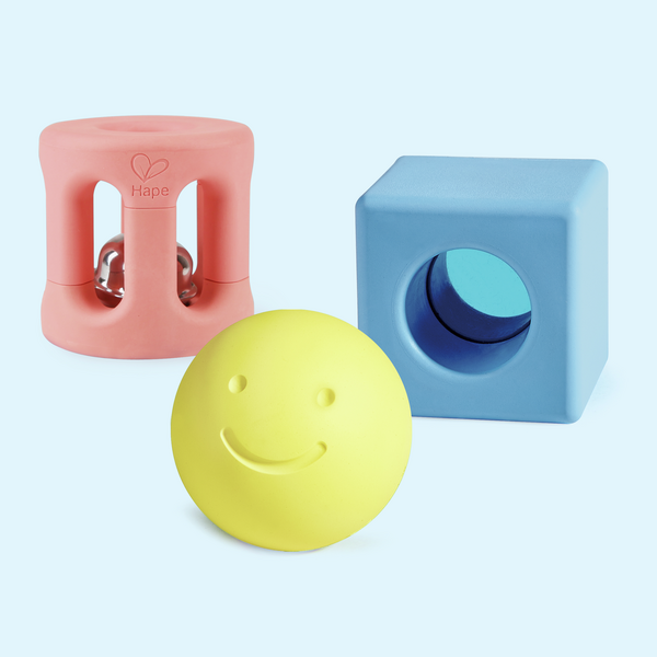 Hochets géométriques en riz Hochets géométriques en riz