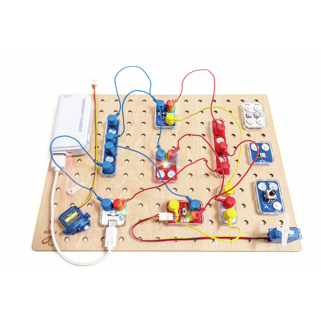 Circuit Explorer Boost 47 pcs